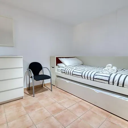 Apartment Piso Vacaciones Familiares *
